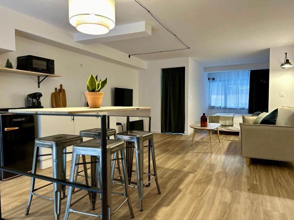 Apartamentos En Urzaiz, Vigo Exterior photo